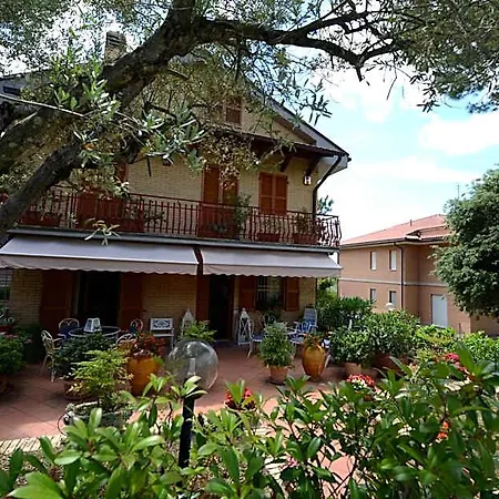 Oda ve Kahvaltı Casa Cettina
