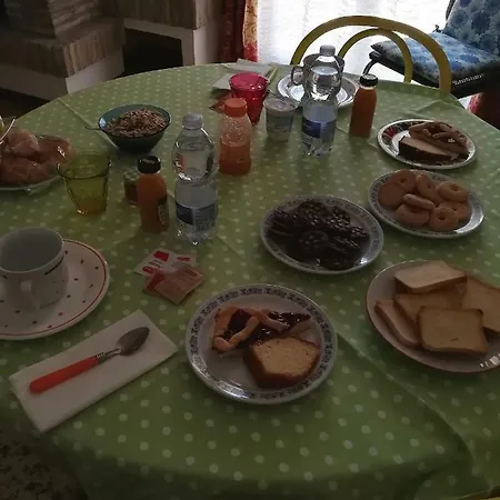 Casa Cettina Oda ve Kahvaltı Macerata